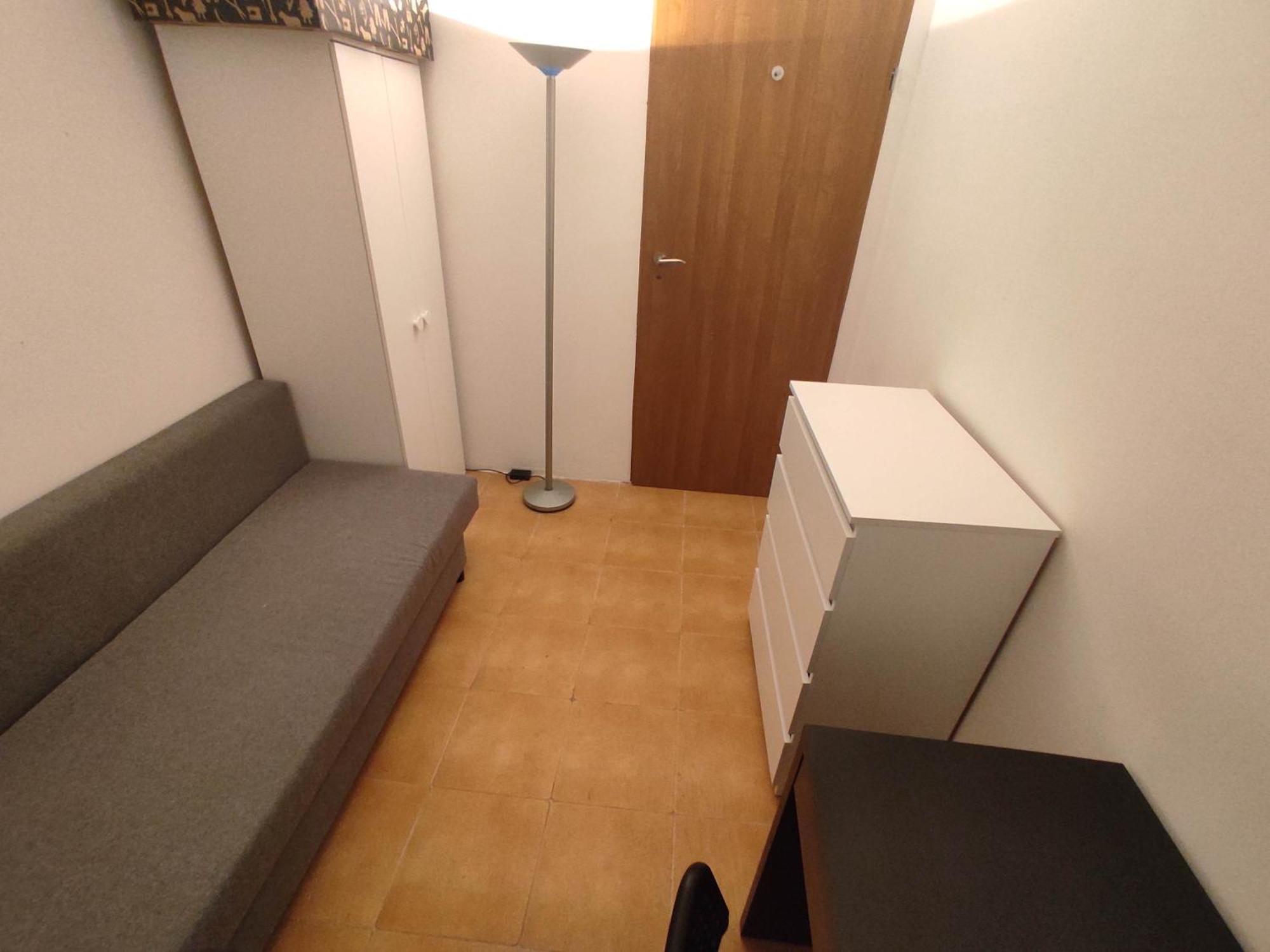 Nice Room With 2 Shared Bathrooms ,Wc , 2Km To Old Town -100M From Metro Szwedzka วอร์ซอ ภายนอก รูปภาพ